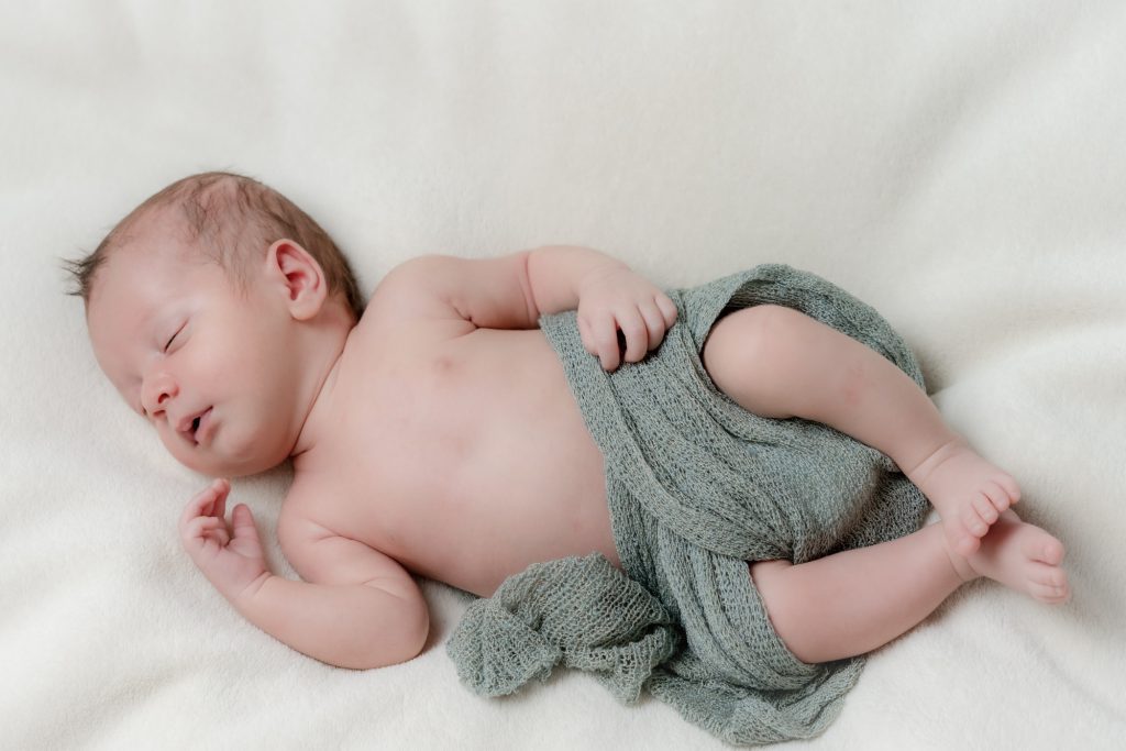 Bébé endormi. Photo Studio Polidori